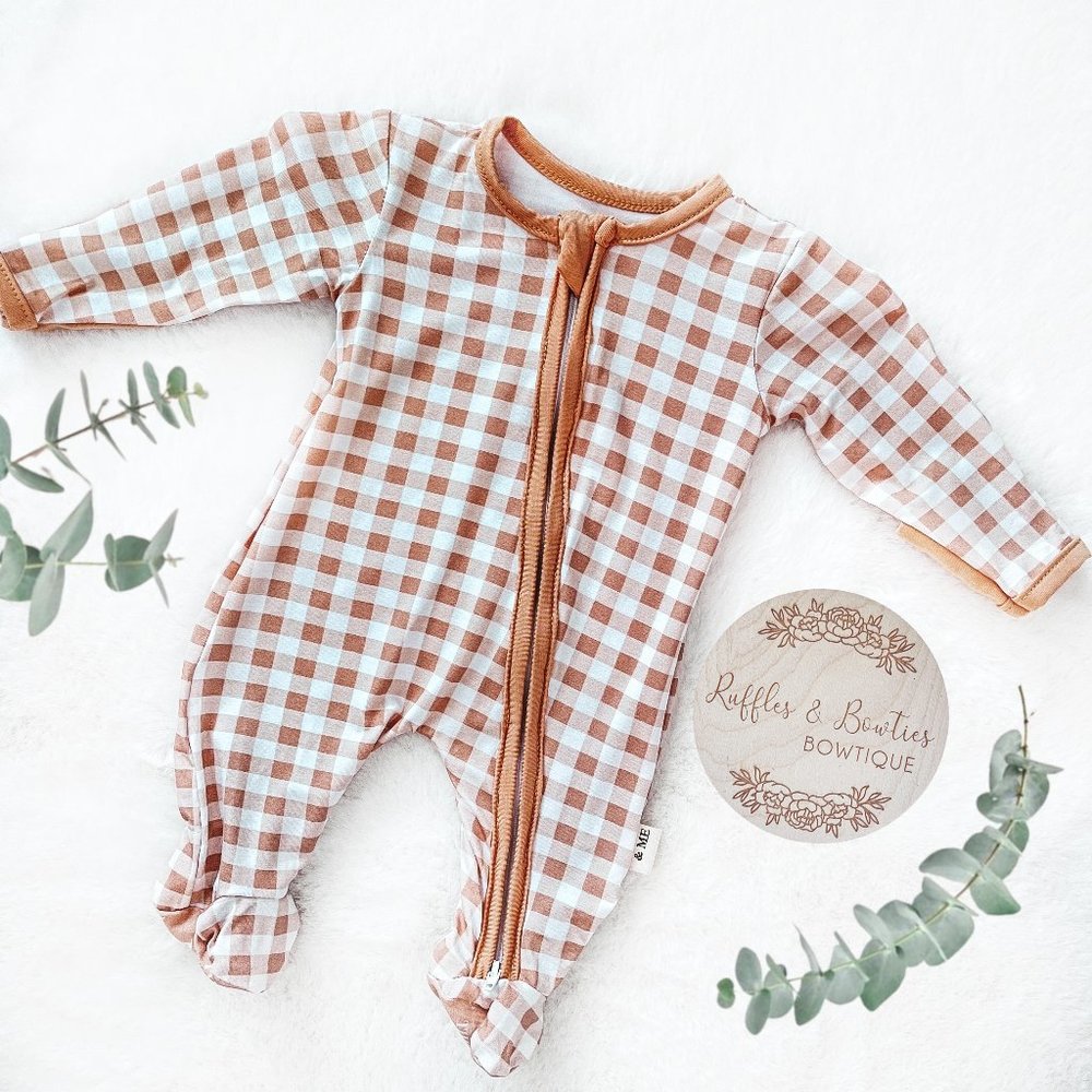 Infant Unisex Checker Bamboo Sleepers/Rompers | 2 Way Zipper | Convertable Hands